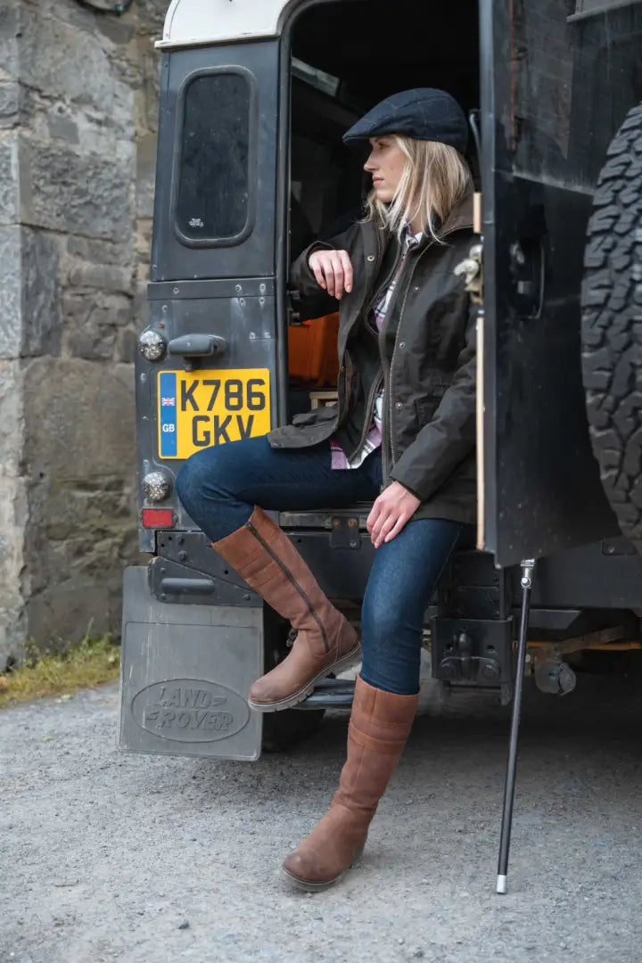 Brown leather Hoggs of Fife Ladies Letham country waterproof riding boots with knee-high shafts