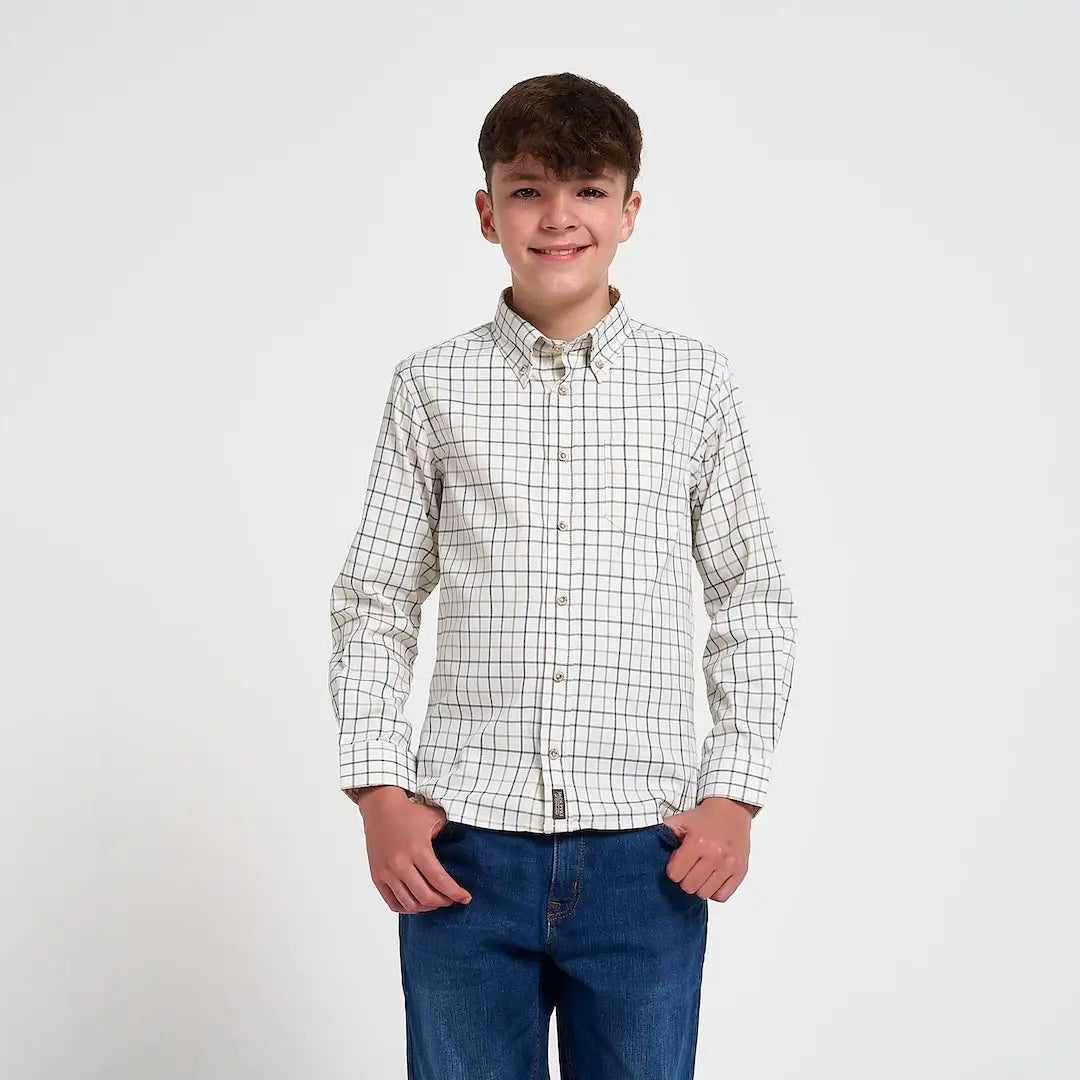Jack Pyke Junior Countryman Shirt: boy in checkered button-up