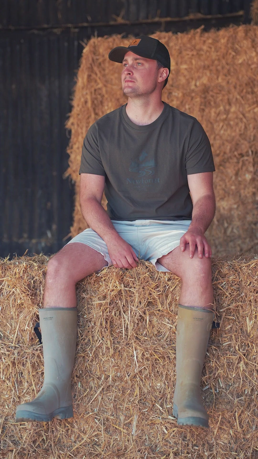 Load video: New Forest Logo T-Shirt Tarmac