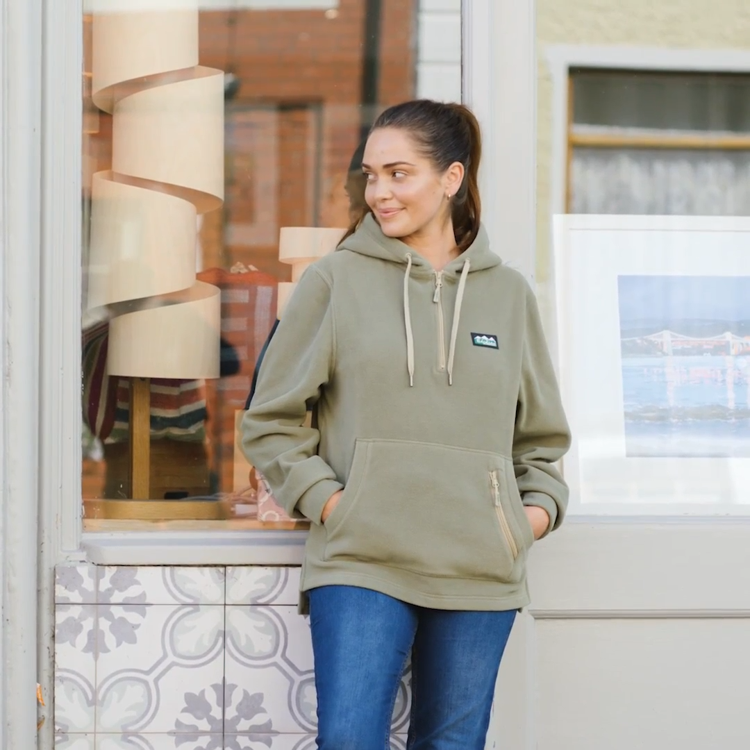 Load video: Ridgeline Womens Ballistic Fleece Hoodie