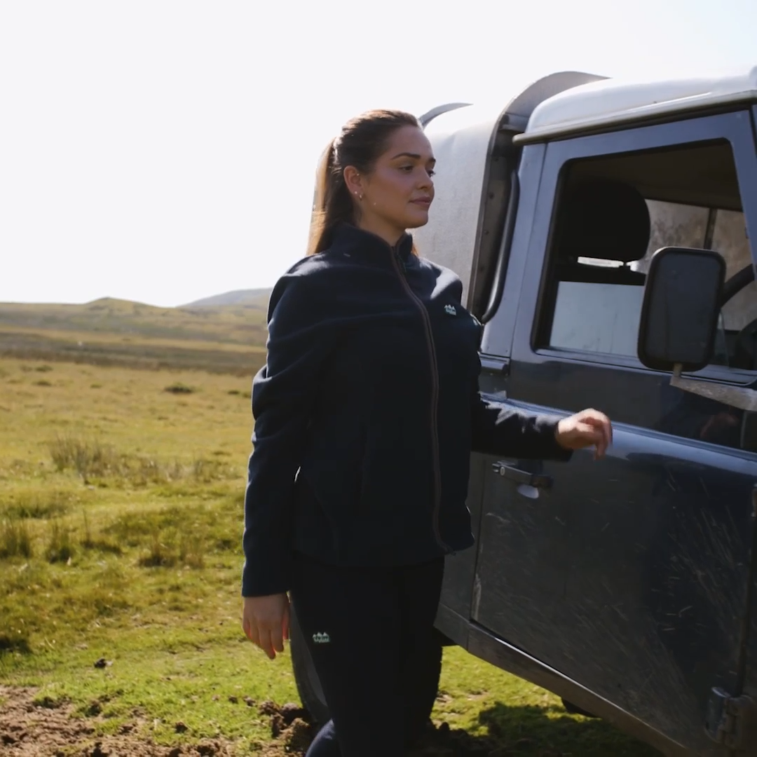 Load video: Ridgeline Womens Brenna Fleece Jacket