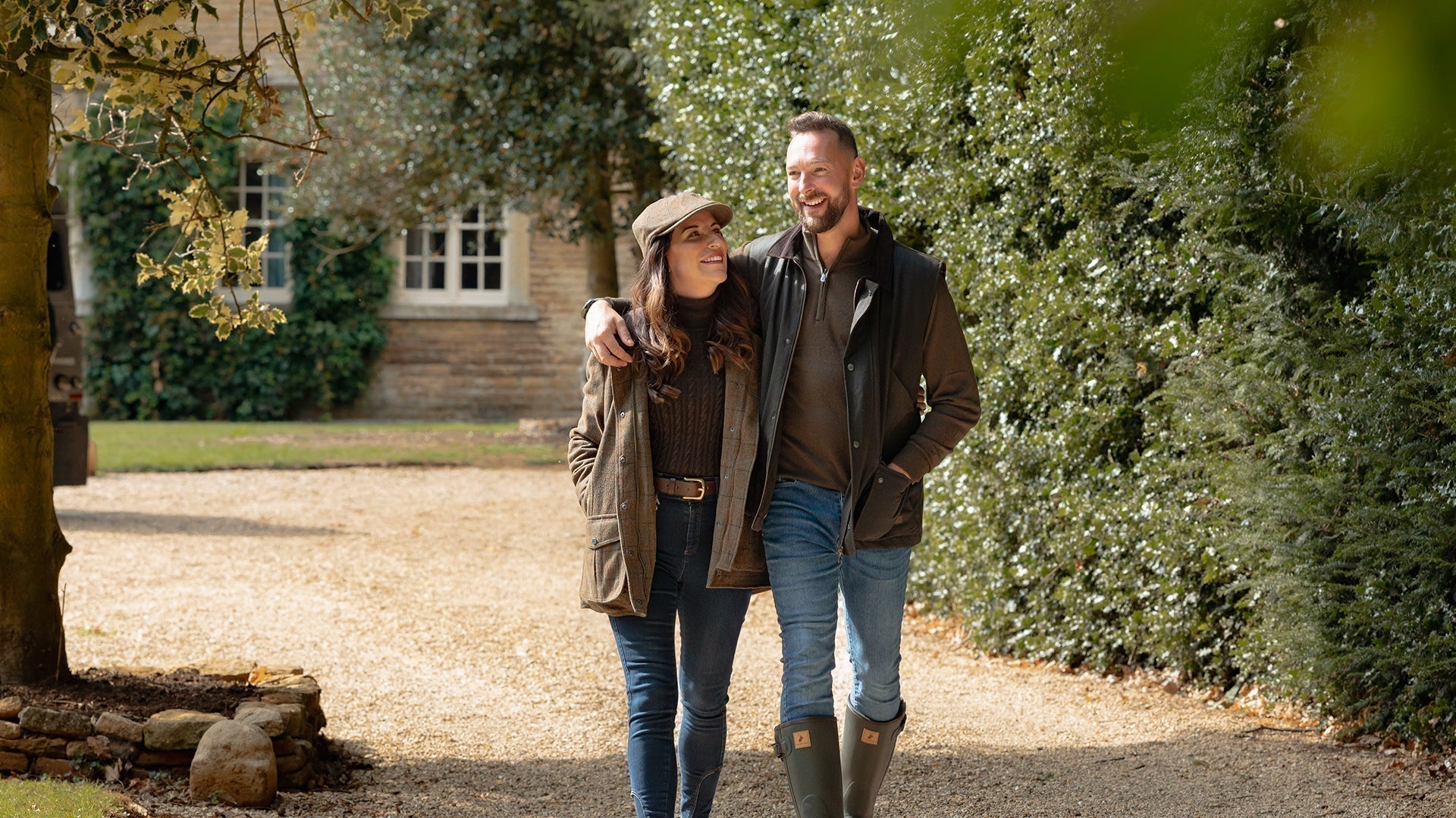 Meet the Creators - The Shooting Couple