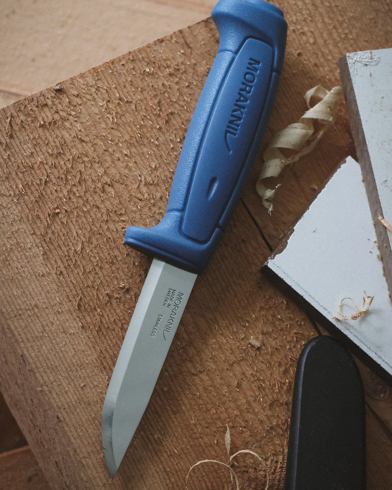 Mora Basic 546