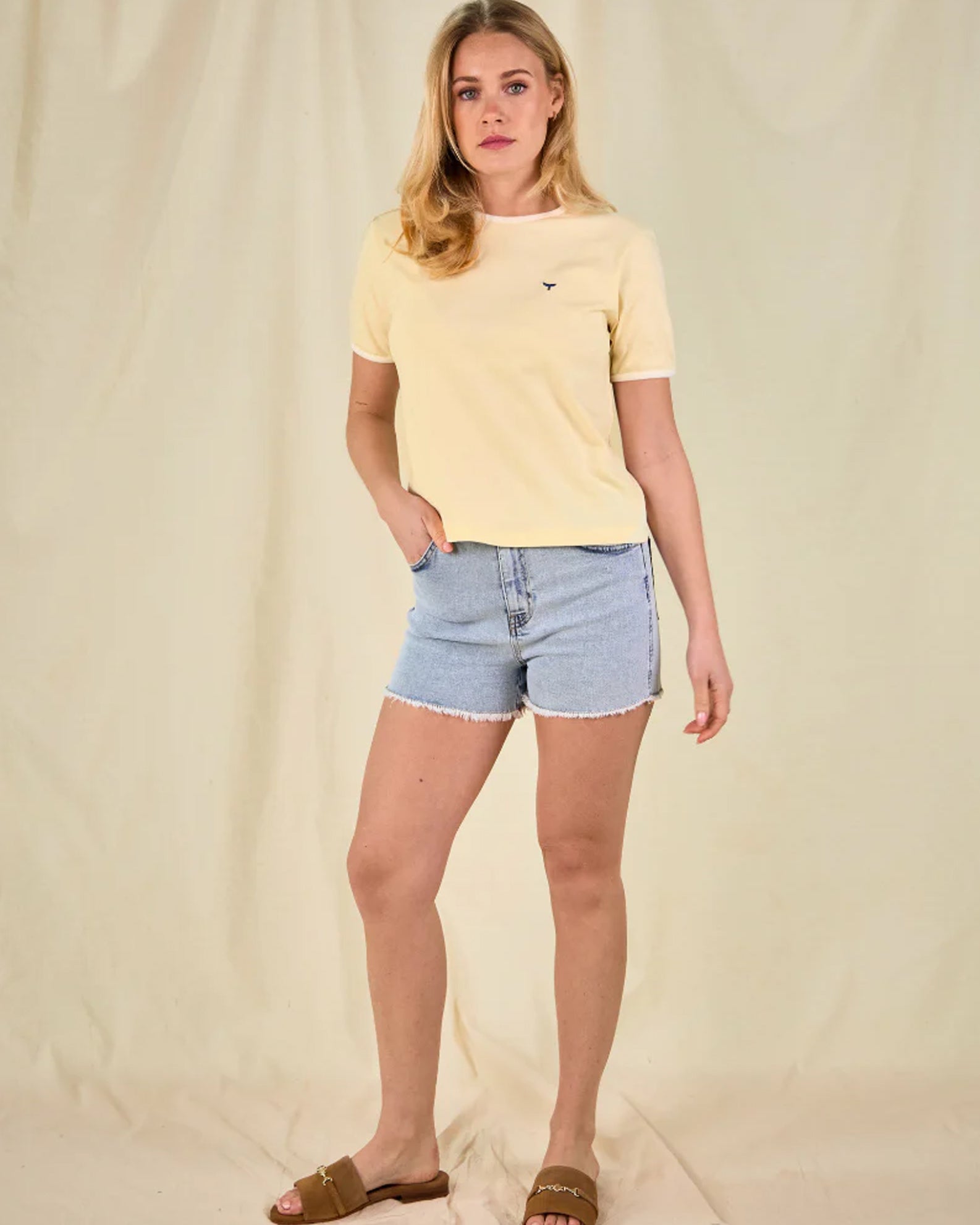 Whale of a Time Womens Signature Denim Shorts