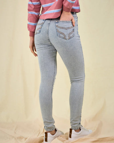Whale of a Time Womens Signature High Waisted Jeans