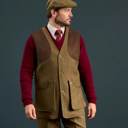 Men’s tweed shooting vest with contrasting patches and large pockets, made from pure wool tweed