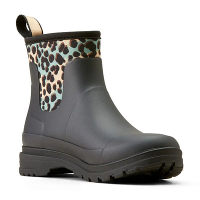 Stylish Ariat Kelmarsh Shortie Rubber Boots with leopard print for country clothing vibes