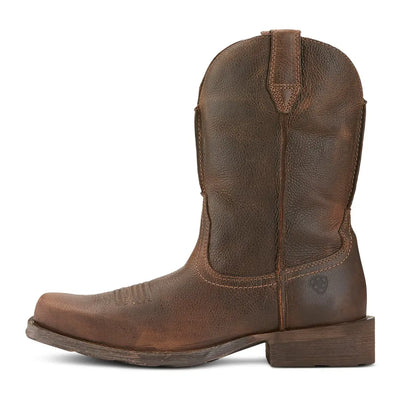 Brown leather Ariat Rambler Western boots perfect for country clothing and the outdoors
