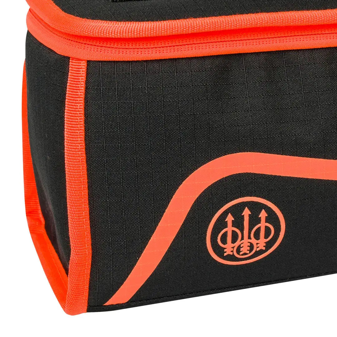 Black and orange Beretta Challenge Cart bag with curved stripe design