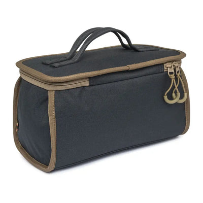 Black and brown Beretta Gamekeeper EVO cart bag with handles for easy carry