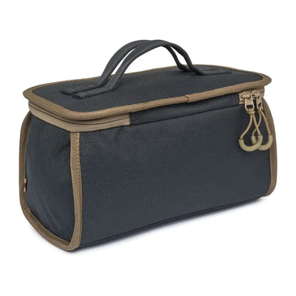 Black and brown Beretta Gamekeeper EVO cart bag with handles for easy carry