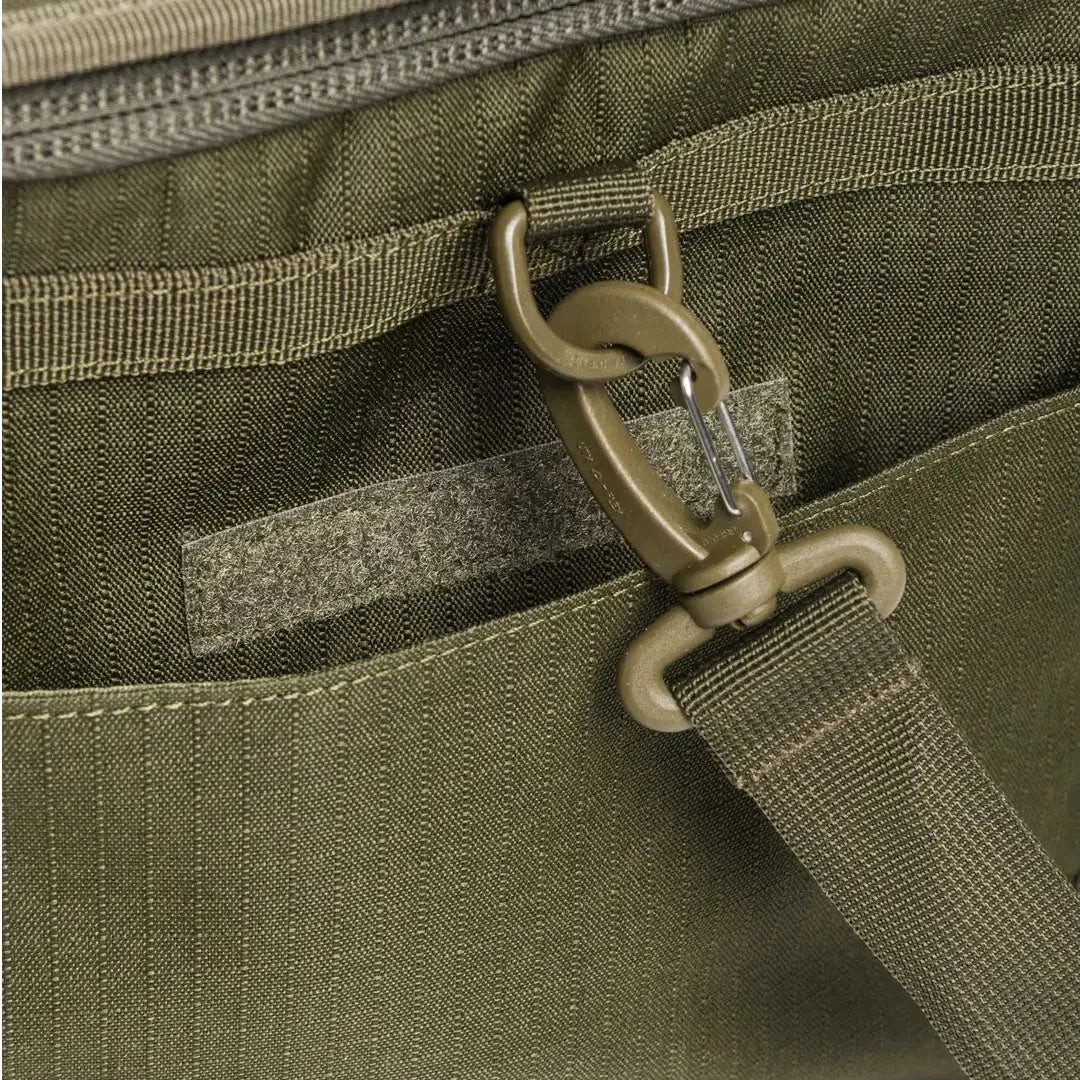 Olive green Beretta GameKeeper EVO cart bag hardware for the GameKeeper EVO cart