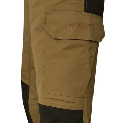 Tan Beretta Jabali cargo pants with black panels for hunting outdoors