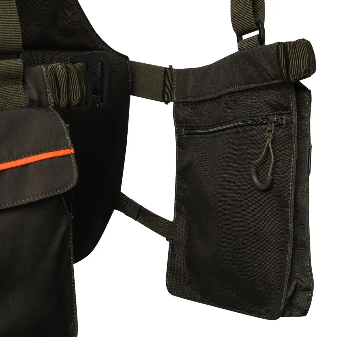 Black tactical vest with pockets for Beretta Strap EVO Vest and Beretta Strap users