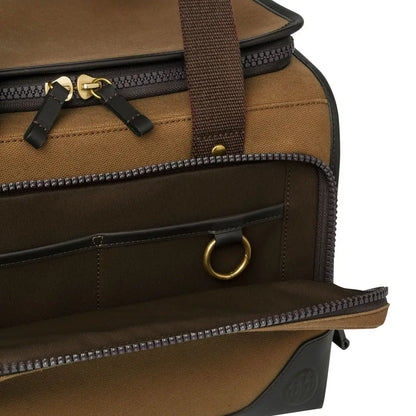 Beretta Terrain EVO otter field bag with brown canvas, black zippers, brass hardware