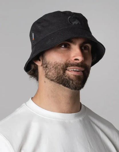 Bushbuck canvas bucket hat in black with white logo