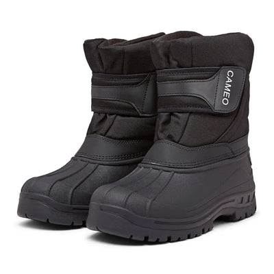 Black winter boots featuring a cushioned footbed for the Cameo Mucker Boot style