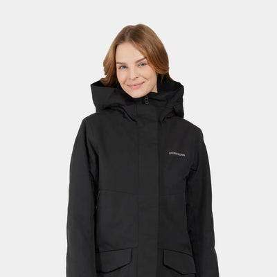 Woman wearing Didriksons Frida Womens Parka 7, sporty mid-length black parka