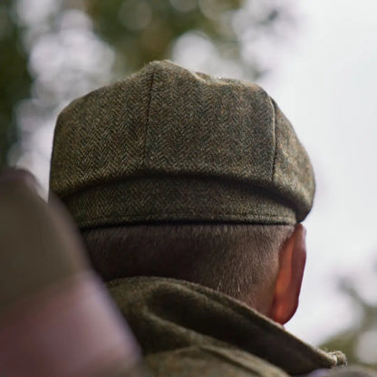 Tweed baker boy cap on head from Härkila Kenmore Cl. Baker Boy Cap product