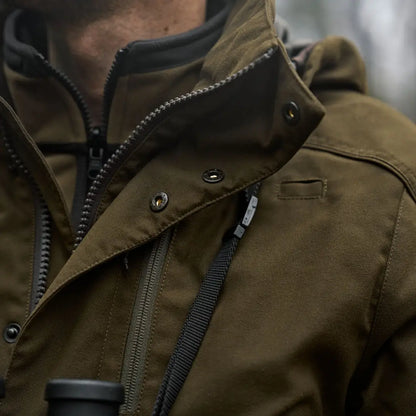 Olive green Härkila Pro Hunter GTX Legacy Jacket with zippers and snaps