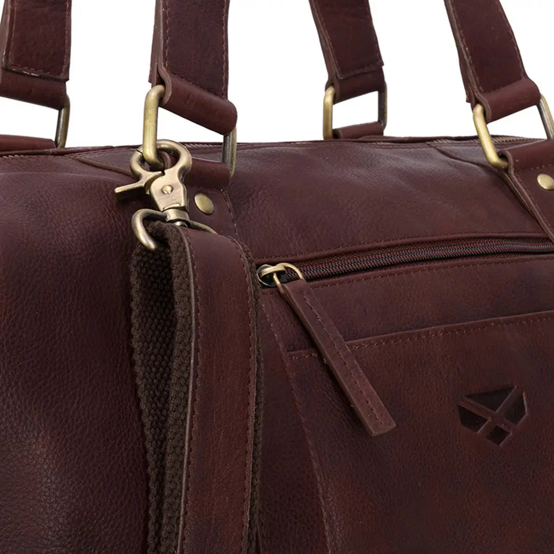 Brown leather Hoggs of Fife Monarch Carryon Holdall with shoulder strap for country clothing and outdoor trips