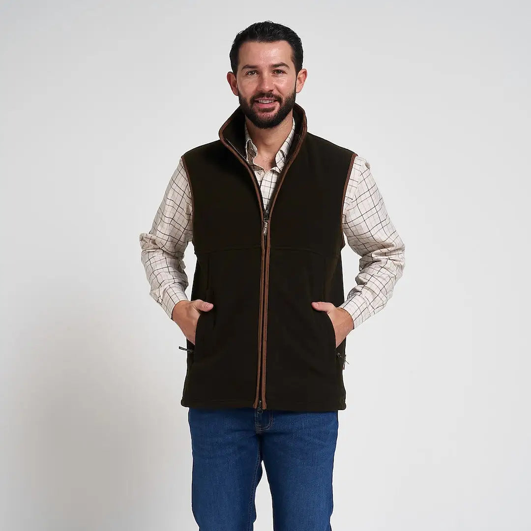 Jack Pyke Countryman superb 300gsm micro fleece gilet in brown with tan leather trim