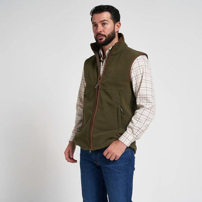 Jack Pyke Countryman Fleece Gilet in olive green with brown zipper, 300gsm micro fleece, nubuck piping, two lower zipped pockets