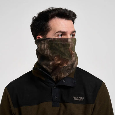 Man in Jack Pyke Fleece Neck Gaiter with camo pattern