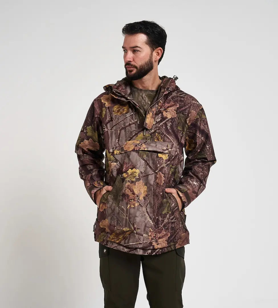 Jack Pyke Galbraith smock: camo anorak with leaf pattern, weatherproof garment perfect for hunts