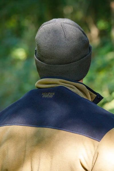 Olive green Jack Pyke Thinsulate Bob Hat, a cozy traditional beanie hat for chilly days