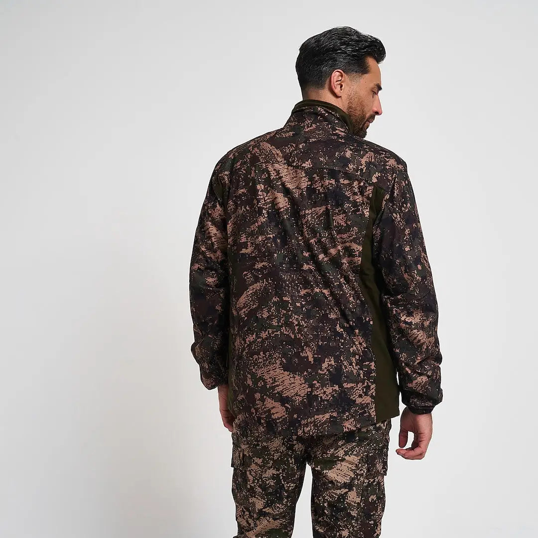 Man in Jack Pyke Weardale field jacket with camo pattern