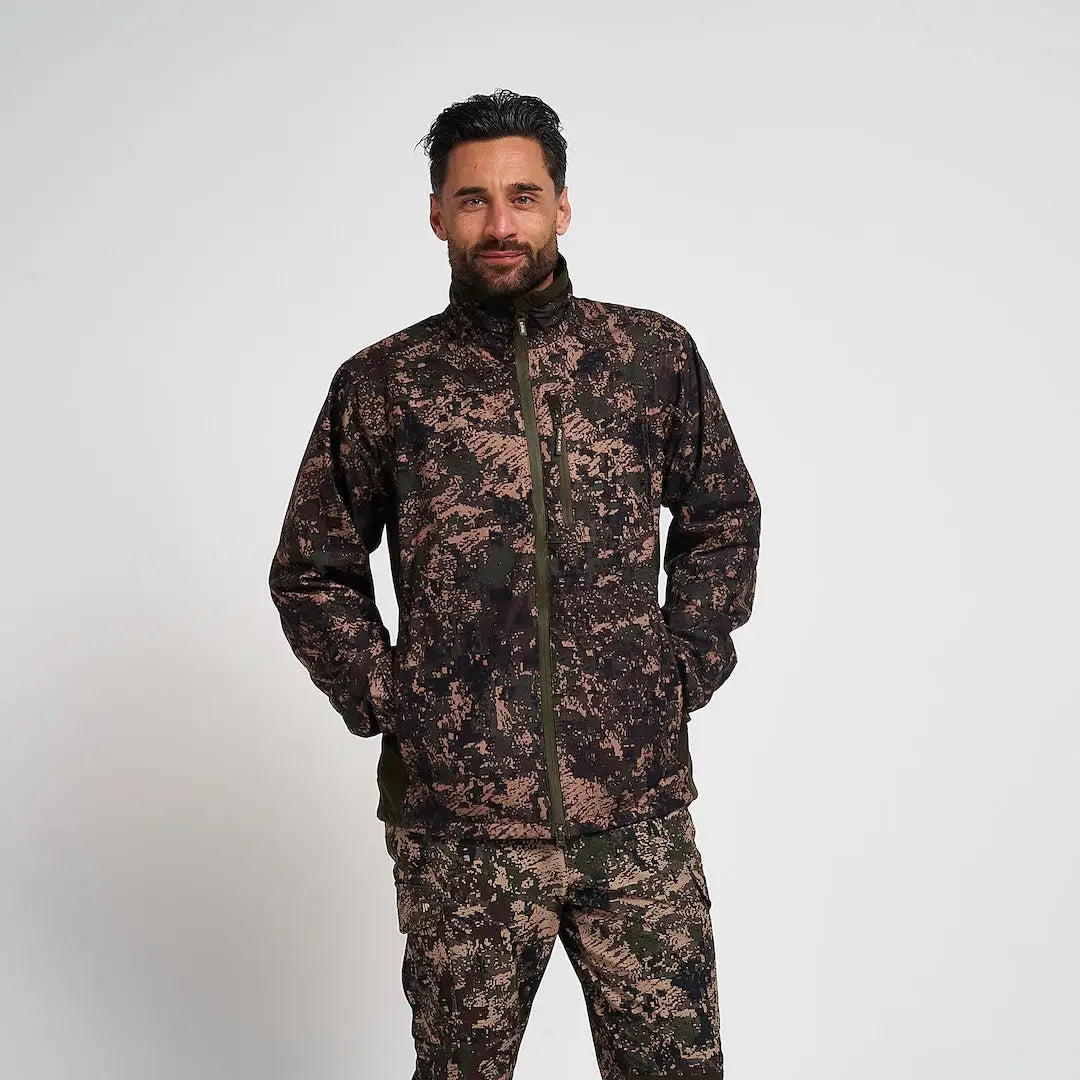 Man in Jack Pyke Weardale field jacket with camo pattern