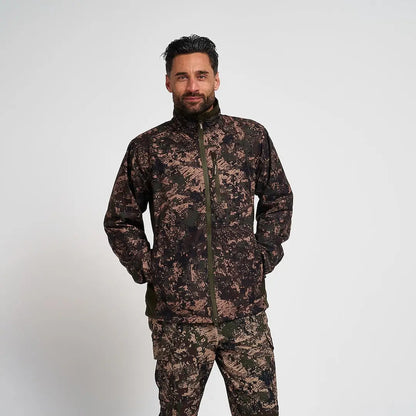Man in Jack Pyke Weardale field jacket with camo pattern