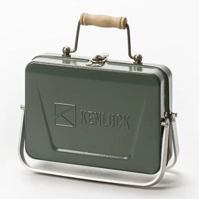 Green metal lunchbox with wooden handle for Kenluck Mini Grill BBQ adventures