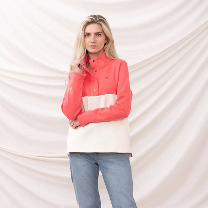 Lighthouse Ladies Haven II Jersey with woman in colorful pullover and jeans
