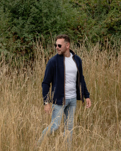 Man in Navy Forest Knightwood Zip Fleece jacket made of durable 280gsm fleece
