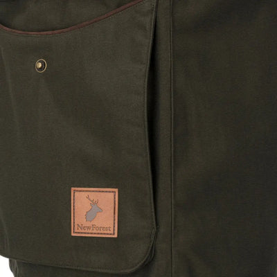 Green pocket on the New Forest Marsh Jacket, perfect for your forest marsh adventures