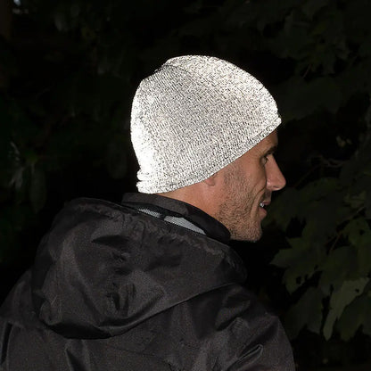 Reflective silver knit beanie for hunting outdoors, Proviz Reflect360 fleece-lined