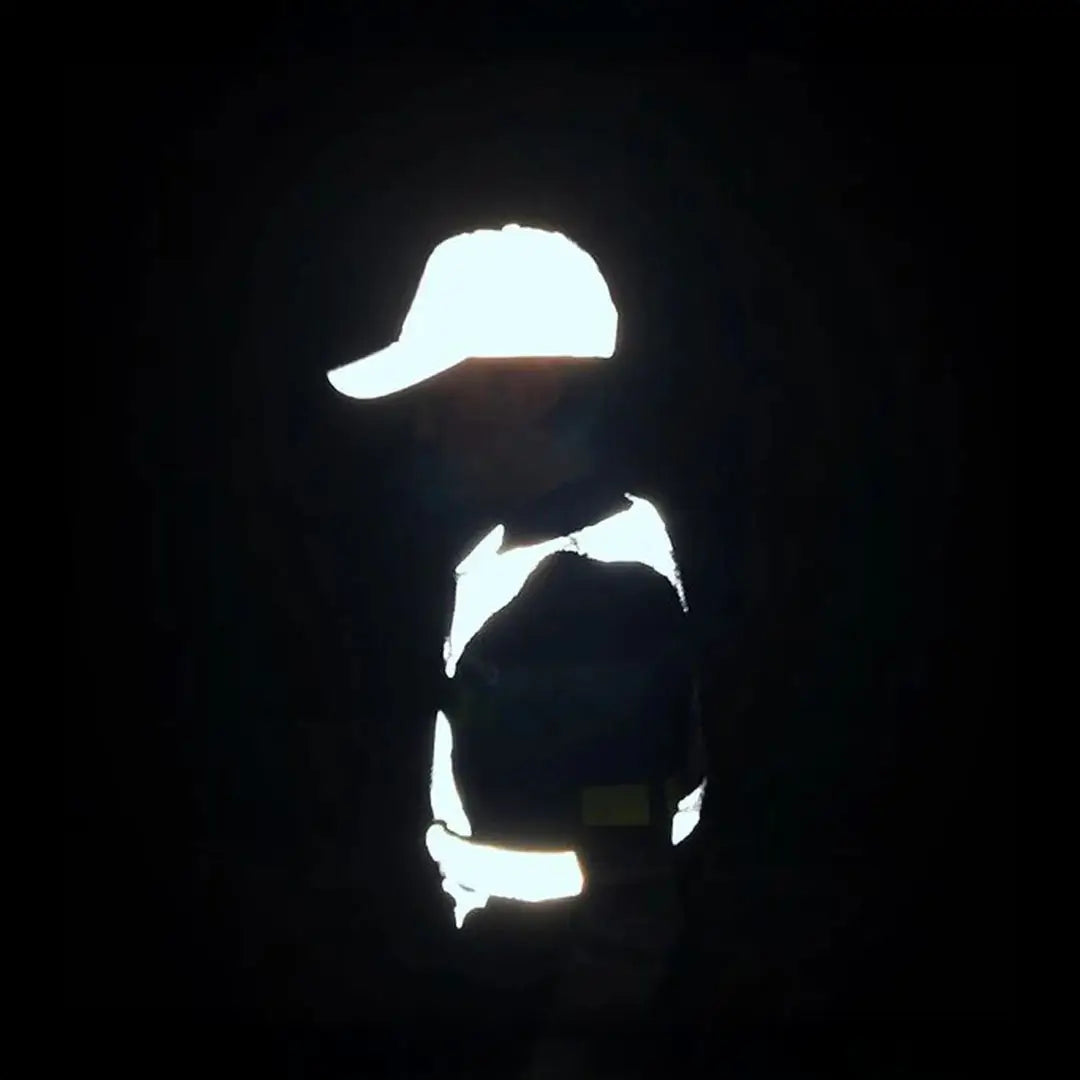 Proviz Reflect360 running cap: white reflective baseball hat in dark