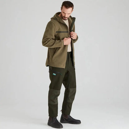 Man in olive Ridgeline Kodiak Fleece Jacket with southern star pro fleece tech