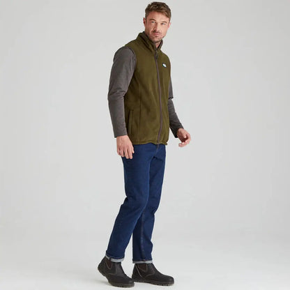 Man wearing a Ridgeline Kodiak Gilet fleece vest for outdoor adventures