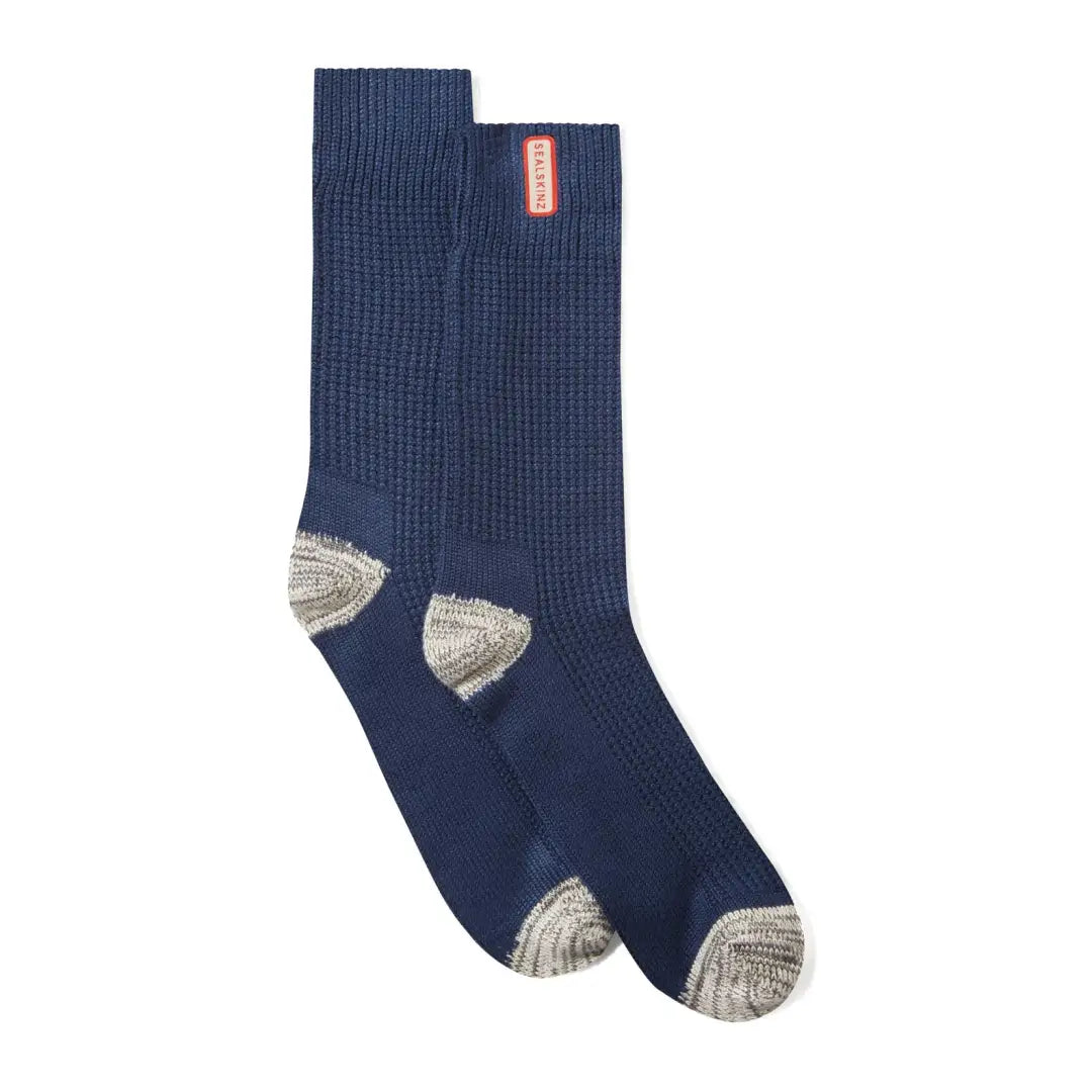 Sealskinz Bradenham lightweight waffle knit crew socks with reinforced gray heels and toes