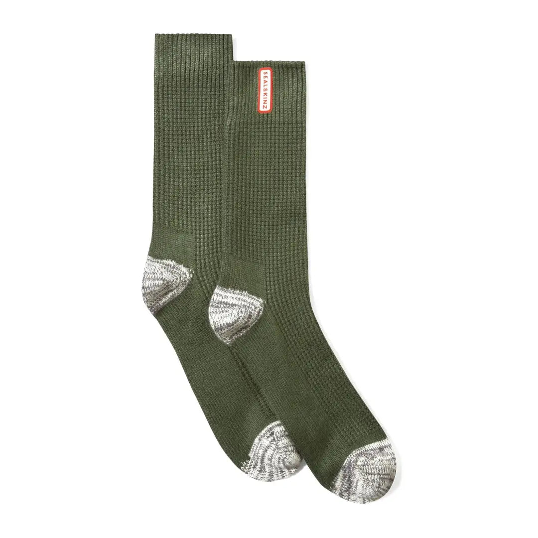 Olive green Sealskinz Bradenham lightweight waffle knit crew socks with grey heels and toes
