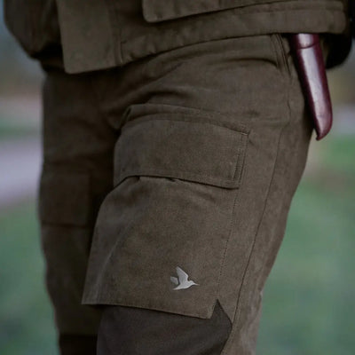 Khaki cargo pants with bird logo, perfect for stand hunting in late autumn, Seeland Helt II Trousers