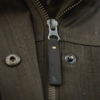 Olive green highpoint jacket closure from Seeland Highpoint Womens Harriet hunting jacket
