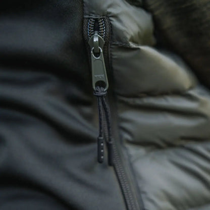 Dark green jacket zipper on Seeland Therma Womens Waistcoat for hunting and country clothing