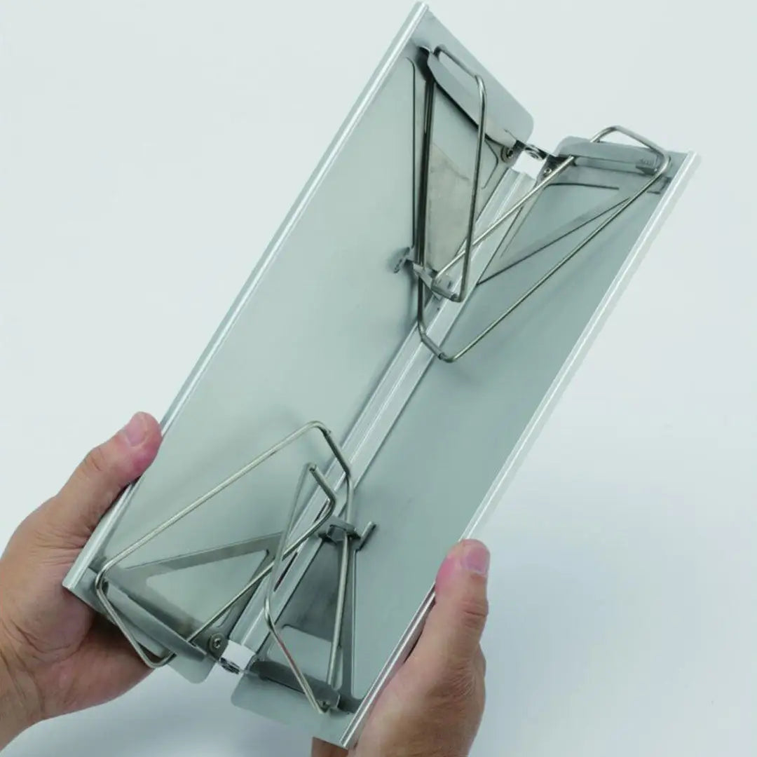 Foldable metal camping stove with Soto Field Hopper Mini Pop-up Aluminium Table