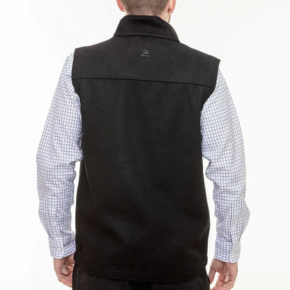Men’s black fleece vest over checkered shirt, perfect for country clothing and hunting outdoors